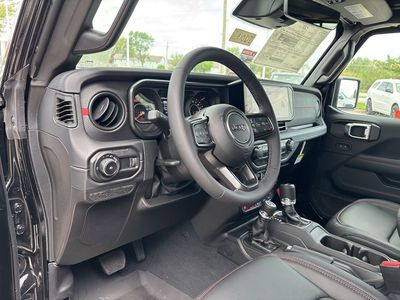 2026 Jeep Wrangler — photo 58 view