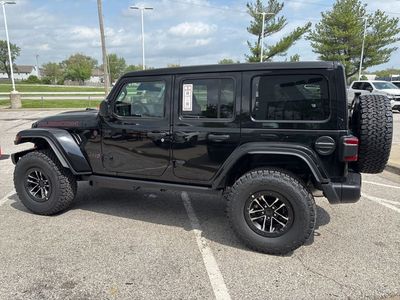2026 Jeep Wrangler — photo 18 view