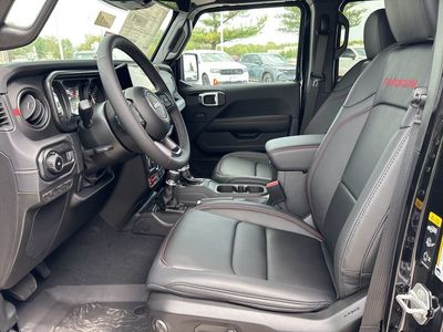 2026 Jeep Wrangler — photo 59 view