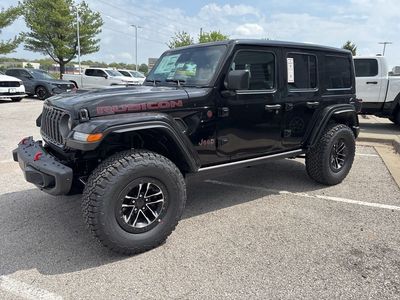 2026 Jeep Wrangler — photo 14 view