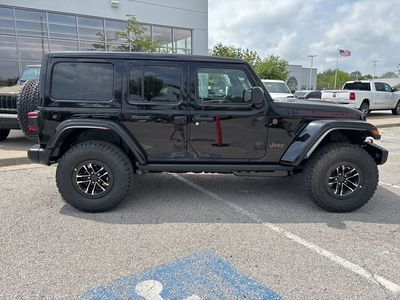 2026 Jeep Wrangler — photo 32 view