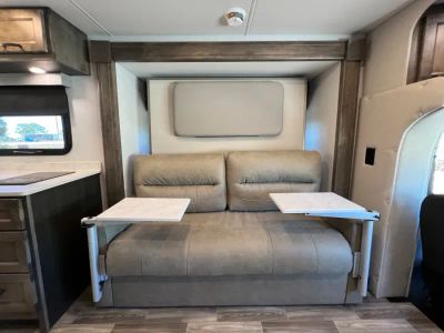 2026 Tiffin MIDAS — photo 8 view
