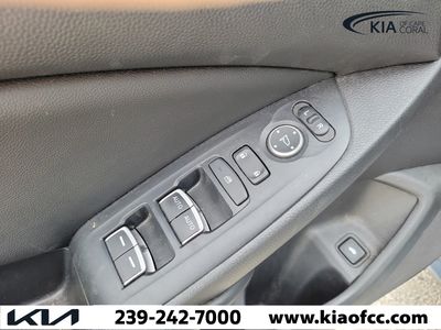 2022 Honda Accord Hybrid - Photo 23