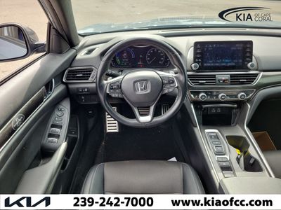 2022 Honda Accord Hybrid - Photo 17