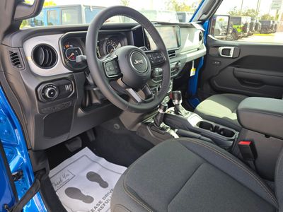 2026 Jeep Wrangler — photo 13 view
