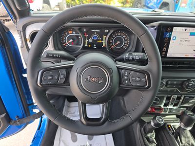 2026 Jeep Wrangler — photo 16 view