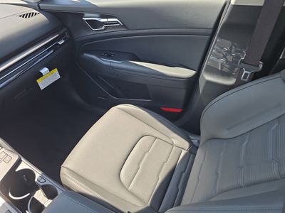 2026 Kia Sportage Hybrid — photo 16 view