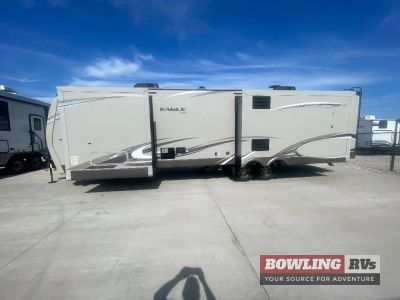 2019 Eagle 330RSTS — rear three-quarter view