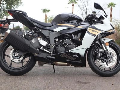 2026 Kawasaki Ninja ZX-6R - Photo 7