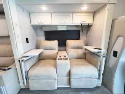 2024 Tiffin WAYFARER - Photo 15