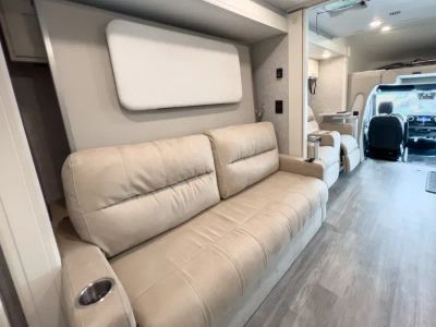 2024 Tiffin WAYFARER - Photo 14