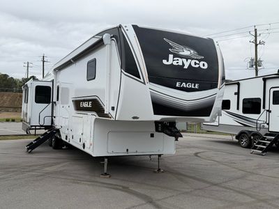 2026 Jayco Eagle — front three-quarter view
