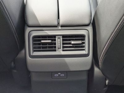 2026 Mazda CX-50 - Photo 13
