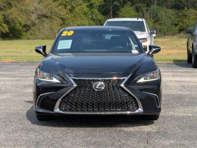 2020 Lexus ES - Photo 14