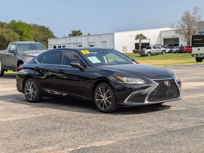 2020 Lexus ES - Photo 3