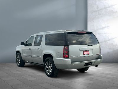 2011 GMC Yukon XL — interior view