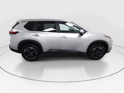 2024 Nissan Rogue - Photo 8