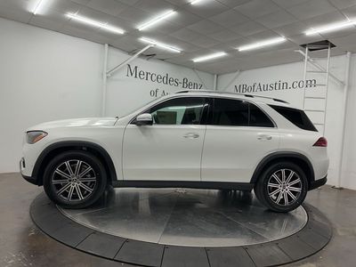 2026 Mercedes-Benz GLE — interior view
