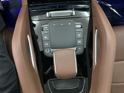 2026 Mercedes-Benz GLE — photo 19 view