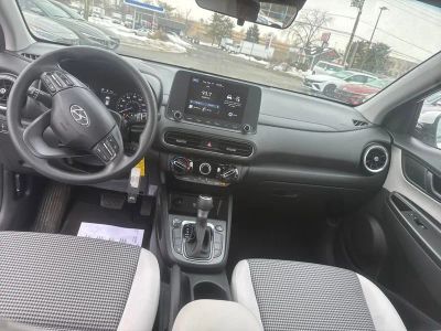 2023 Hyundai Kona SE - Photo 16