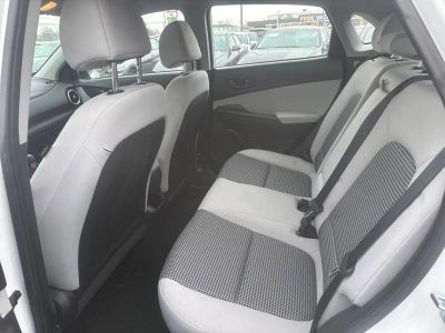 2023 Hyundai Kona SE - Photo 24