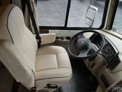 2019 Winnebago SIGHTSEER - Photo 8