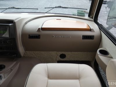 2019 Winnebago SIGHTSEER - Photo 11