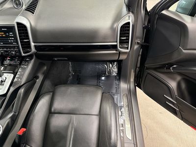 2016 Porsche Cayenne - Photo 18