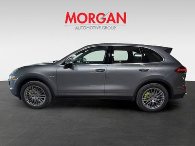 2016 Porsche Cayenne - Photo 2