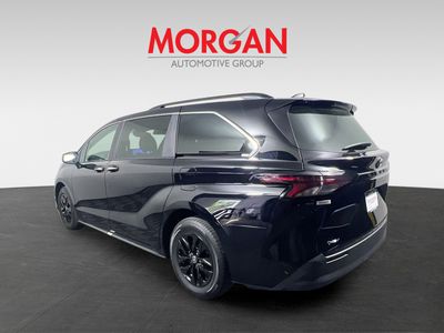 2026 Toyota Sienna — detail view