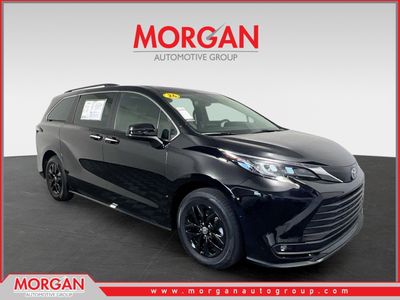 2026 Toyota Sienna XLE in Midnight Black Metallic — front three-quarter view