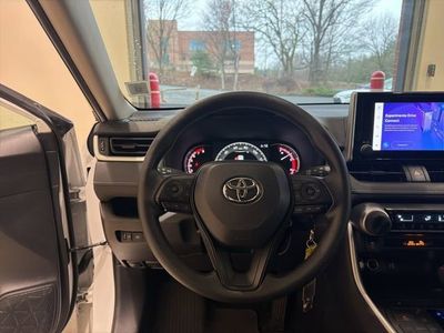 2025 Toyota RAV4 LE - Photo 14