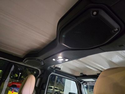 2023 Jeep Wrangler - Photo 38