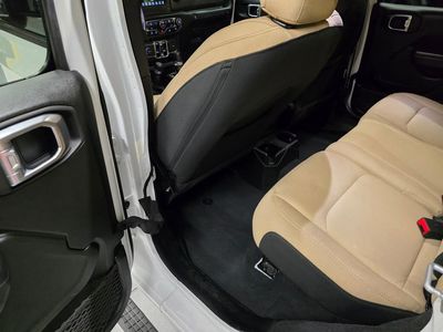 2023 Jeep Wrangler - Photo 30