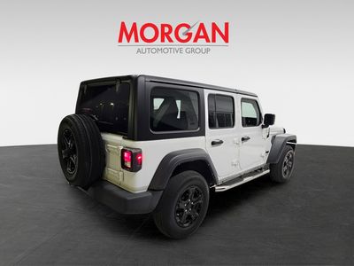 2023 Jeep Wrangler - Photo 6