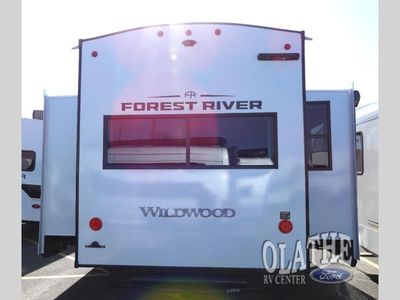 2026 Forest River RV Wildwood Heritage Glen — photo 43 view
