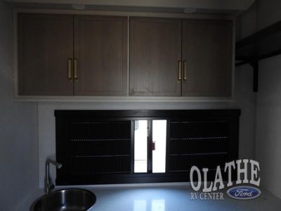 2026 Forest River RV Wildwood Heritage Glen — photo 20 view