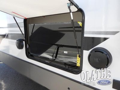 2026 Forest River RV Wildwood Heritage Glen — photo 41 view
