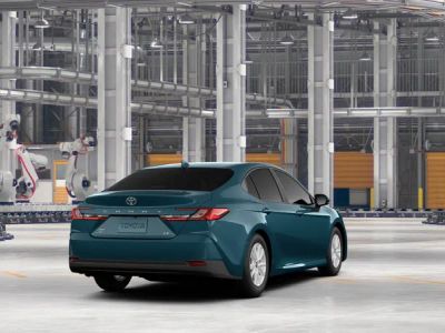 2026 Toyota Camry - Photo 11