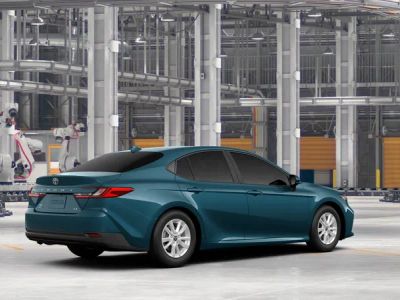 2026 Toyota Camry - Photo 12