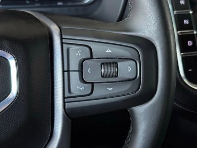 2024 GMC Yukon - Photo 35