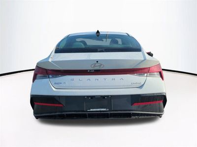2026 Hyundai ELANTRA - Photo 6