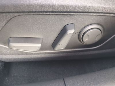 2026 Hyundai ELANTRA - Photo 21