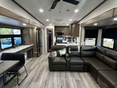 2026 KZRV Durango D339MLT - Photo 14
