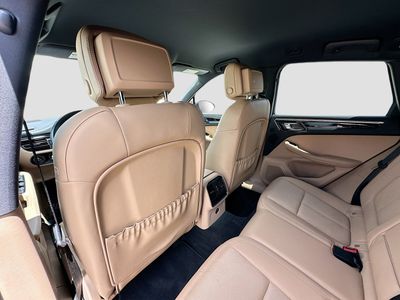 2024 Porsche Macan - Photo 25