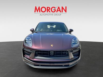 2024 Porsche Macan - Photo 2
