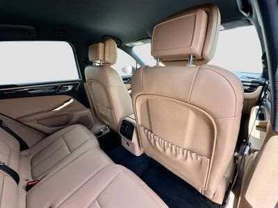 2024 Porsche Macan - Photo 30