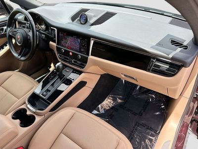 2024 Porsche Macan - Photo 33