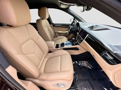 2024 Porsche Macan - Photo 32