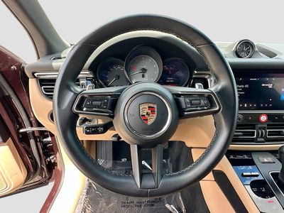 2024 Porsche Macan - Photo 11